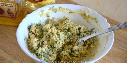 Шаг 3: яиц, фаршированных сельдью с горчичной заправкой