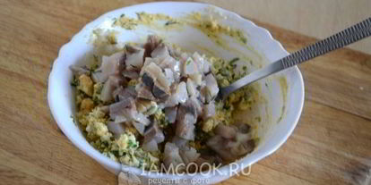 Шаг 4: яиц, фаршированных сельдью с горчичной заправкой