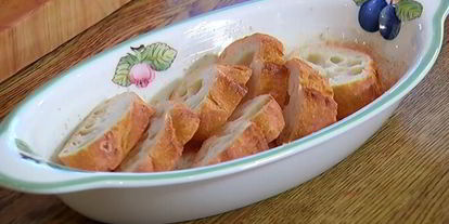 Шаг 2: французских гренков с бананами и карамельным соусом