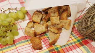 Рецепт Гренков с чесноком в духовке