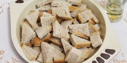 Шаг 2: гренков с чесноком в духовке