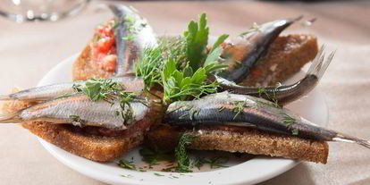 Шаг 6: гренков с килькой