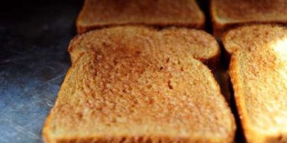 Шаг 6: гренков с корицей в духовке