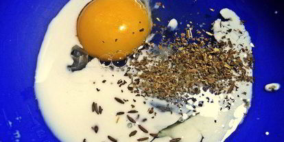 Шаг 2: гренков с овощами под сыром