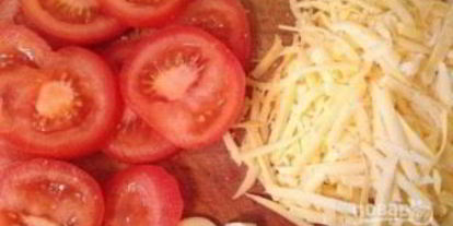 Шаг 1: гренков с помидорами, сыром и чесноком