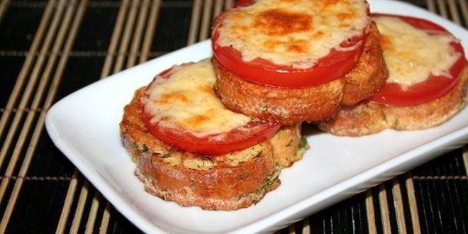 Рецепт гренков с помидорами