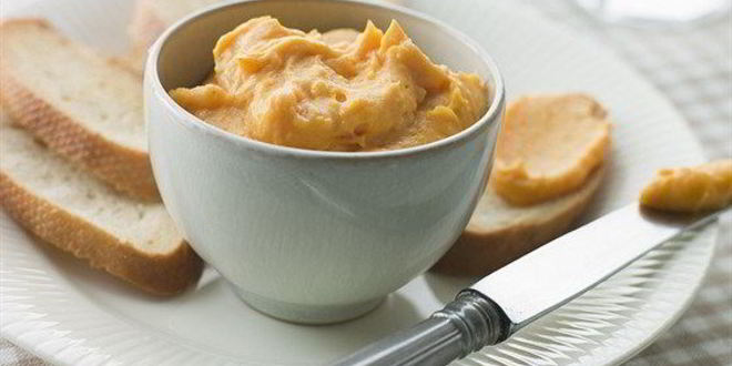 Рецепт гренков с сырным соусом по-английски