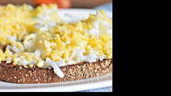 Рецепт Гренков с яйцом и чесноком