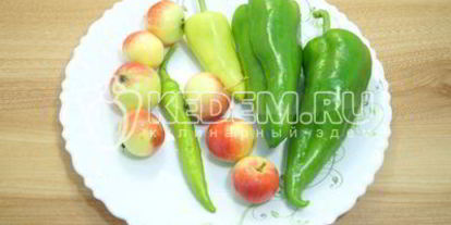 Шаг 2: овощной икры с ранетками