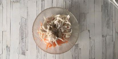 Шаг 5: кальмаров по-корейски с морковью маринованные