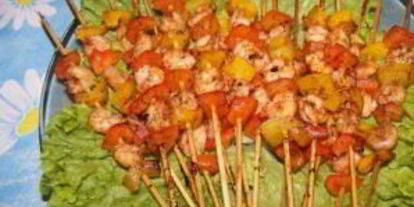 Шаг 3: канапе из креветок на шпажках