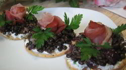 Рецепт Канапе с черной чечевицей Фуршетные