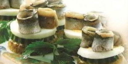 Шаг 3: канапе с килькой