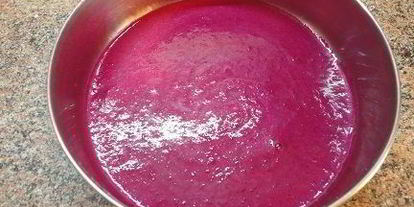 Шаг 2: канапе с сельдью и муссом из свеклы