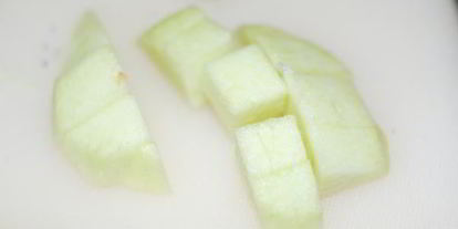 Шаг 2: канапе яблочко блю