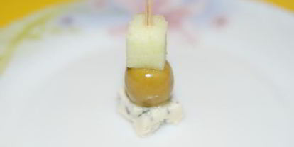 Шаг 3: канапе яблочко блю