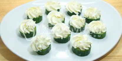 Шаг 2: новогоднего канапе