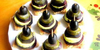 Шаг 15: пикантных канапе из свеклы