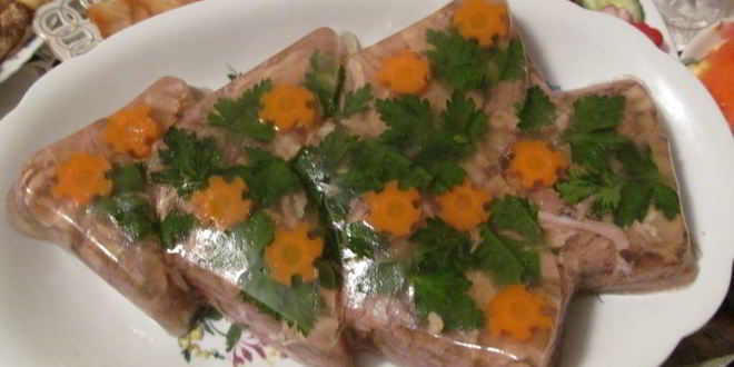 Рецепт холодца из куриных спинок