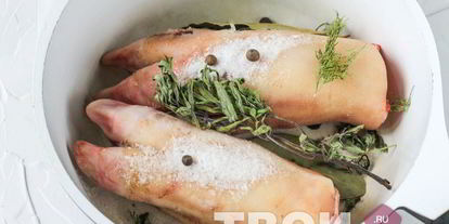 Шаг 1: холодца из свиных ножек