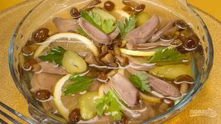 Рецепт Холодца с маринованными огурцами