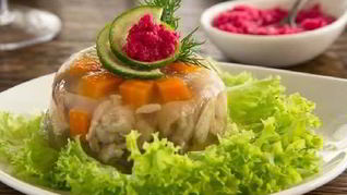 Рецепт Праздничного холодца из свинины