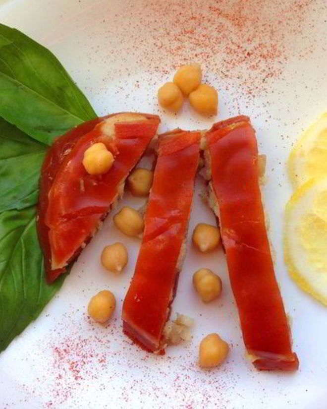 Рецепт томатного холодца с белой рыбой