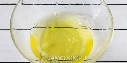 Шаг 2: белкового омлета ны пару в мультиварке