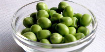 Шаг 1: фриттаты с копченой скумбрией и зеленым горошком