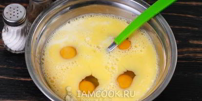 Шаг 4: омлета дли ребенки в мультиварке