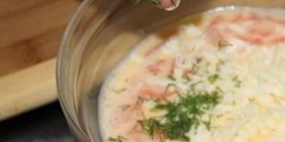 Шаг 3: омлета на пару в микроволновке