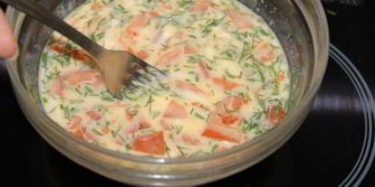 Шаг 4: омлета на пару в микроволновке