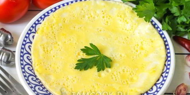 Рецепт омлета на воде на сковороде