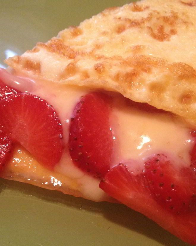 Рецепт омлета с клубникой