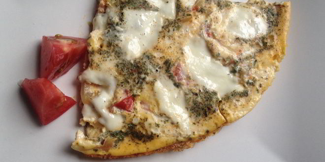 Рецепт Омлета с помидорами, сладким перцем и сыром моцарелла