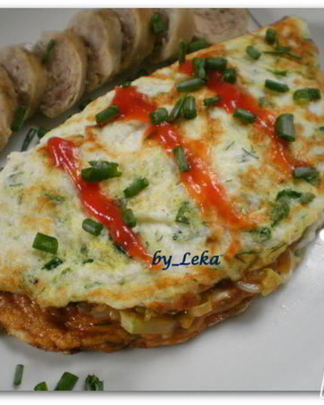 Рецепт омусобы — японского омлета с овощам и соусом тонкацу