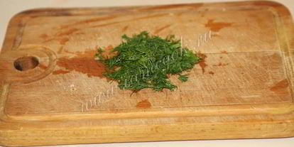 Шаг 4: пышного омлета с гренками