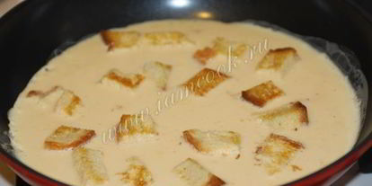 Шаг 7: пышного омлета с гренками