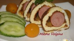 Рецепт Рулетика из омлета с сосиской