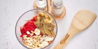 Шаг 2: баклажанно-перечного паштет с орехами