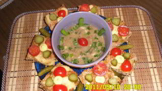 Рецепт Мясных паштетик с рисом и зеленым горошком