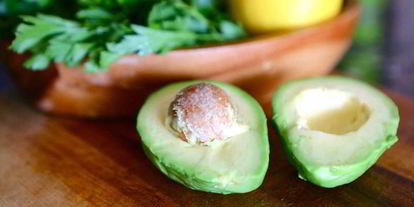 Шаг 1: паштета из авокадо