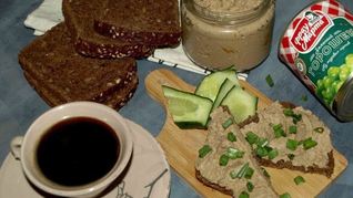 Рецепт Паштета из куриной печени и зеленого горошка