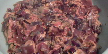 Шаг 1: паштета из куриной печени с брусничным желе