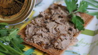 Рецепт Паштета из куриной печени с черносливом