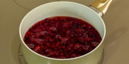 Шаг 11: паштета под брусничным желе