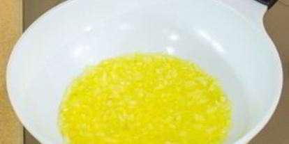 Шаг 2: паштета под брусничным желе