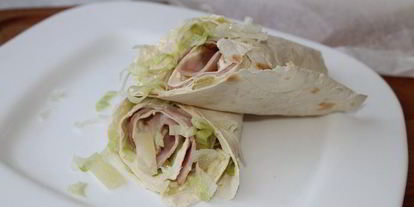 Шаг 4: нежных роллов с ананасами и ветчиной