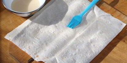 Шаг 6: ролла пшеничного с паштетом из тунца