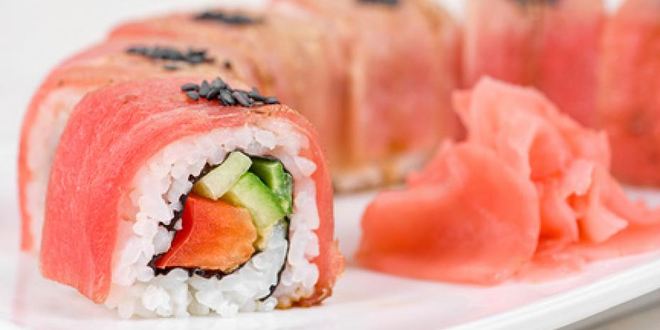 Рецепт Роллов из тунца, перца, авокадо и огурца